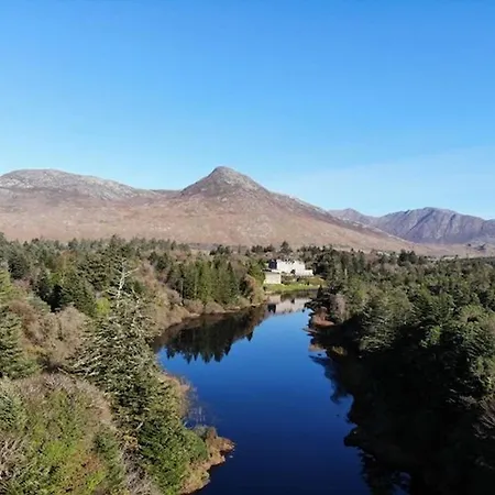 بيت للعطل Kill House, Kingstown *