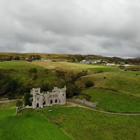 Kill House, Kingstown كليفدين