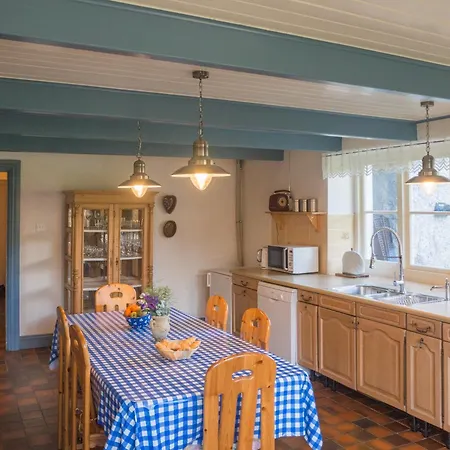 Kill House, Kingstown Holiday home *
