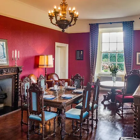 Kill House, Kingstown بيت للعطل كليفدين